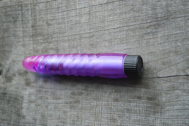 Verwenden dildo Femdom Schlampen